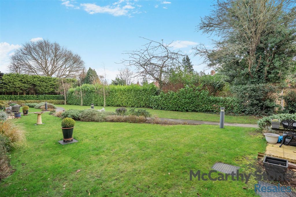 Additional image 27 of 2 bed flat for saleSummerfield Place, Wenlock Road, Shrewsbury SY2