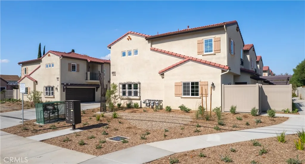 Additional image 14 of 961 E Phillips Boulevard Unit 01, Pomona, CA 91766