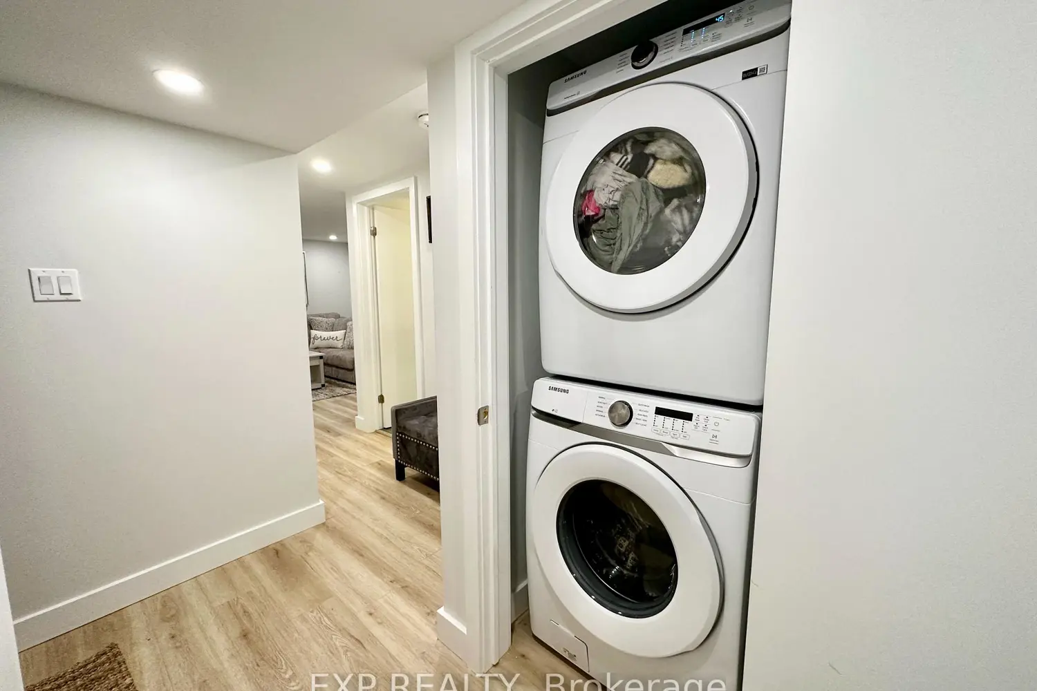 Additional image 10 of 44 Sherry Lane