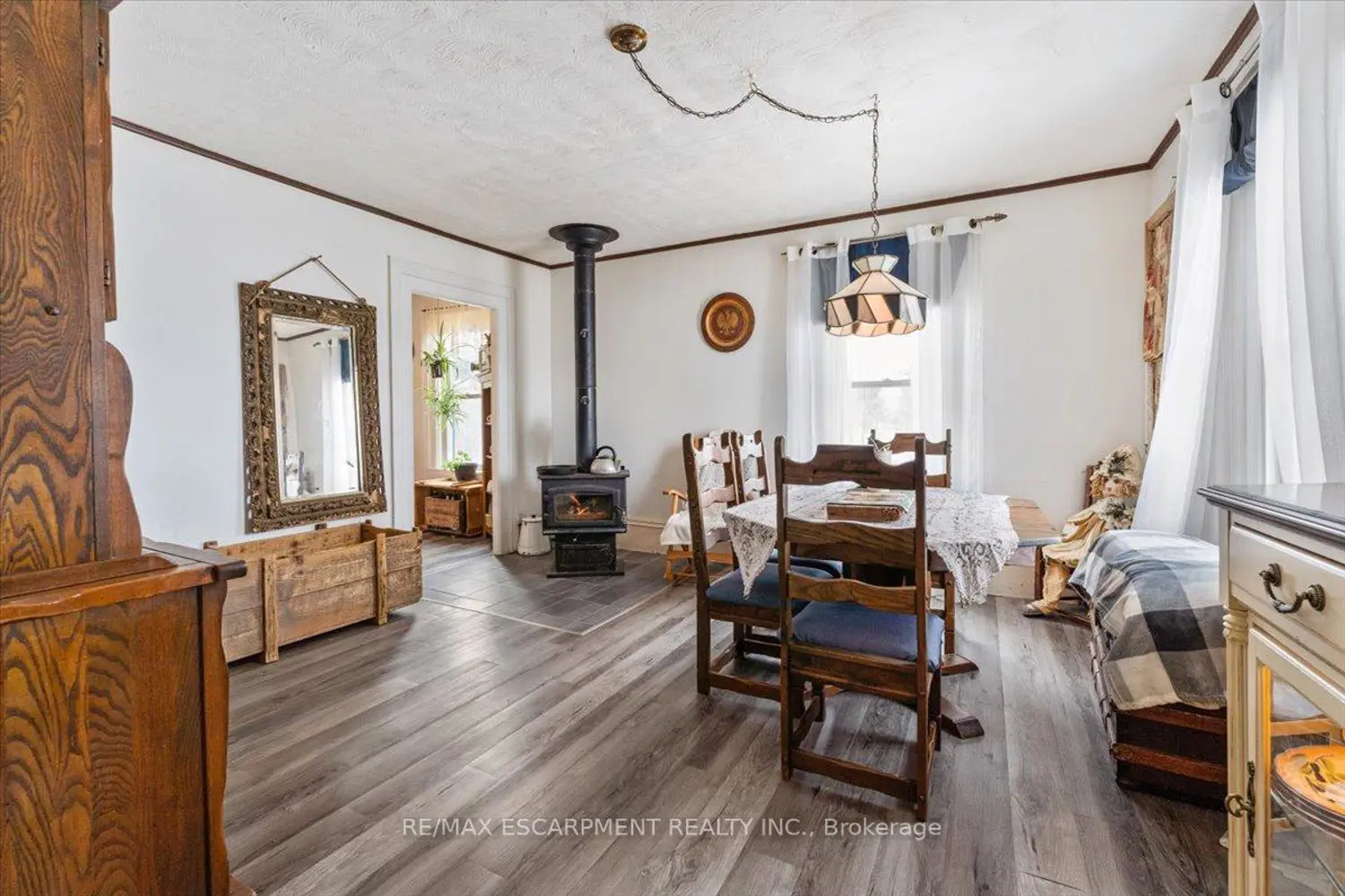 Additional image 10 of 5914 Canborough Road