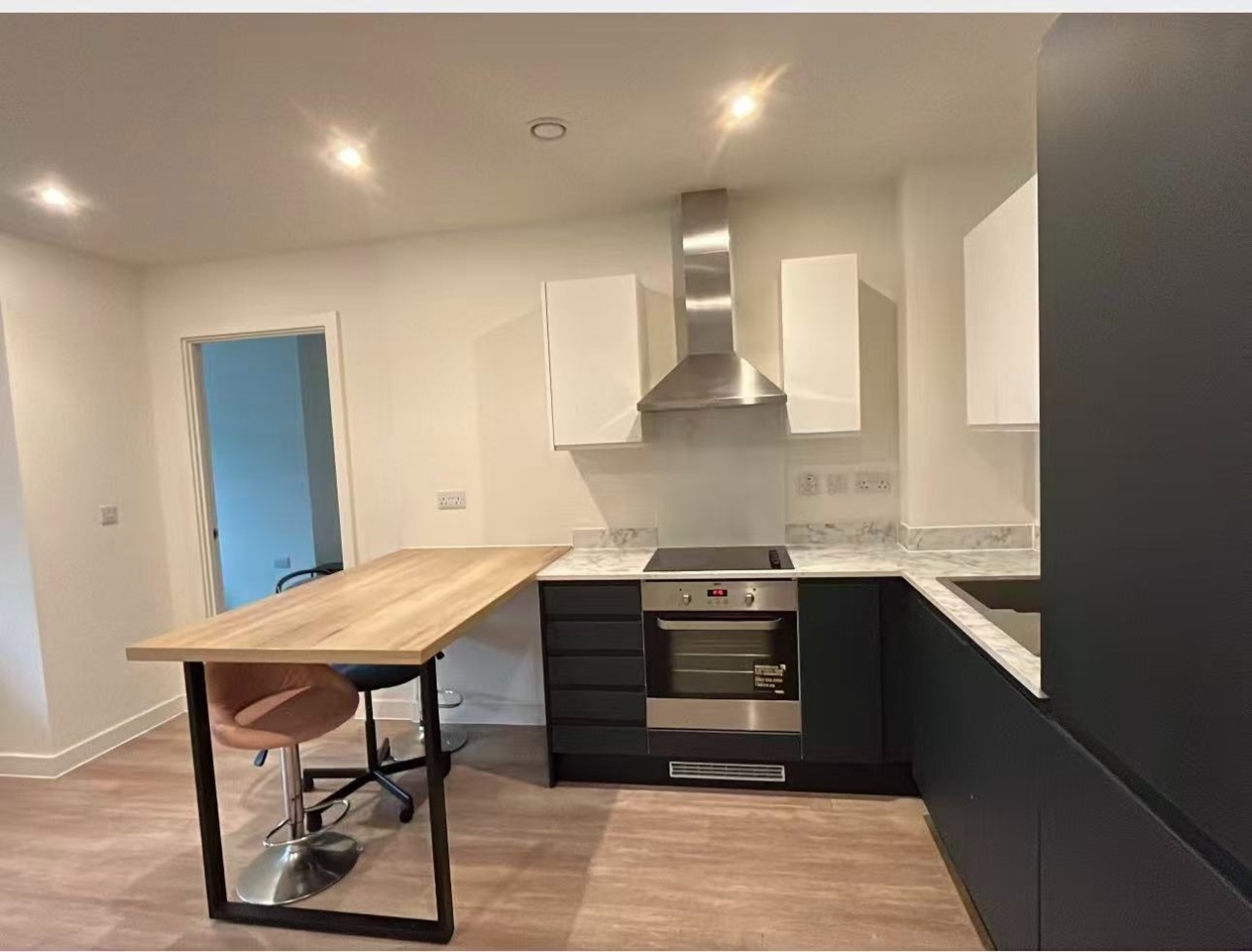 Additional image 5 of 2 Bed Flat, New Kings Head Yard, M3, N1 7GU