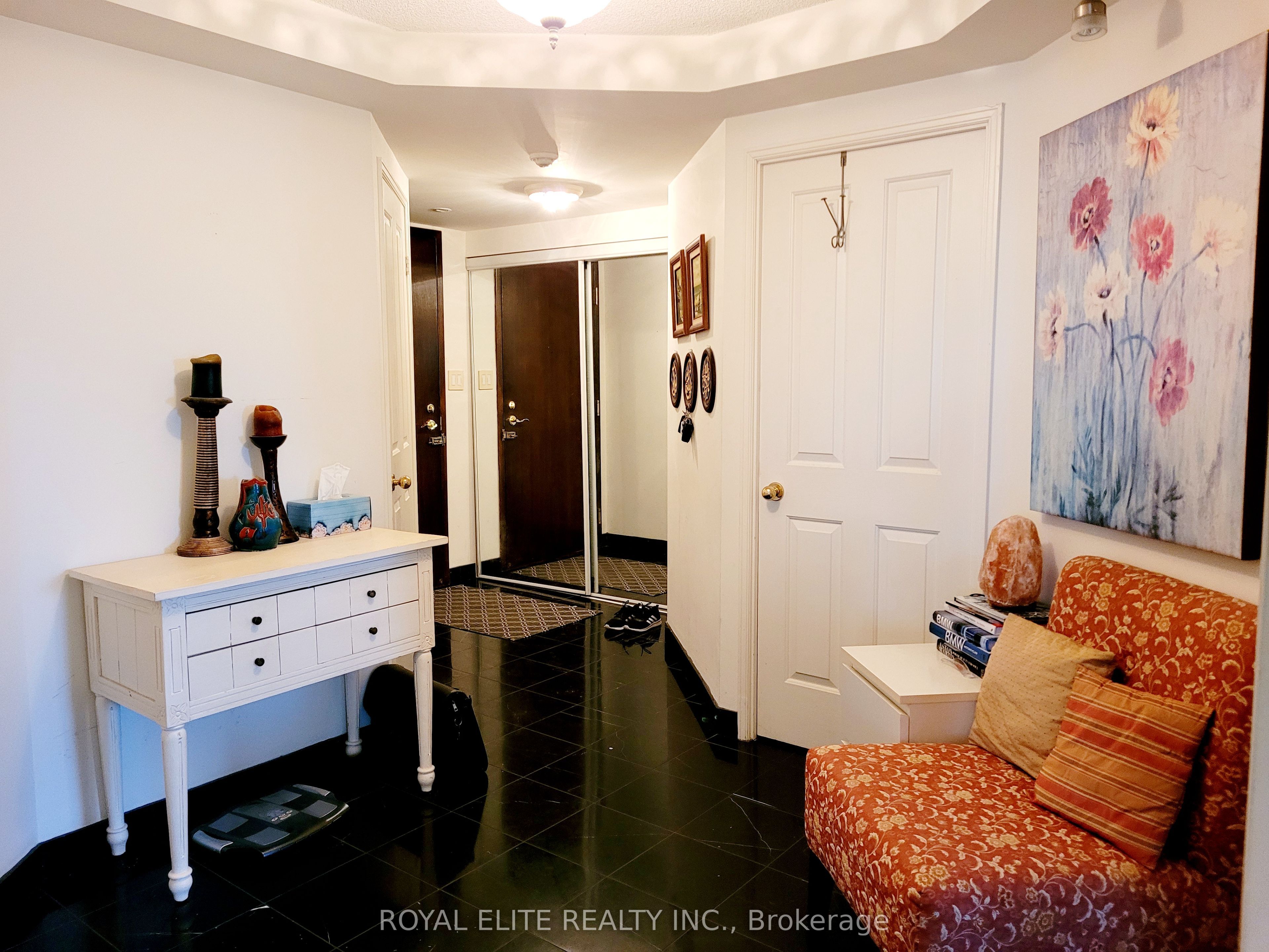 Additional image 2 of Sph206-28 Hollywood Avenue, Toronto, ON, M2N 6S4