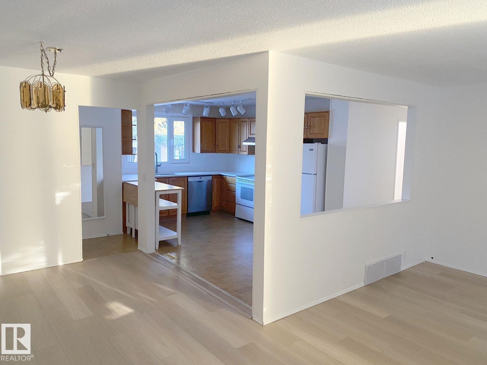 Additional image 4 of 55 Melrose Crescent, Sherwood Park, AB, T8A3V2