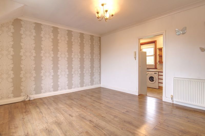 1 bed flat for saleWhyte Corner, Milton G82 photo 4