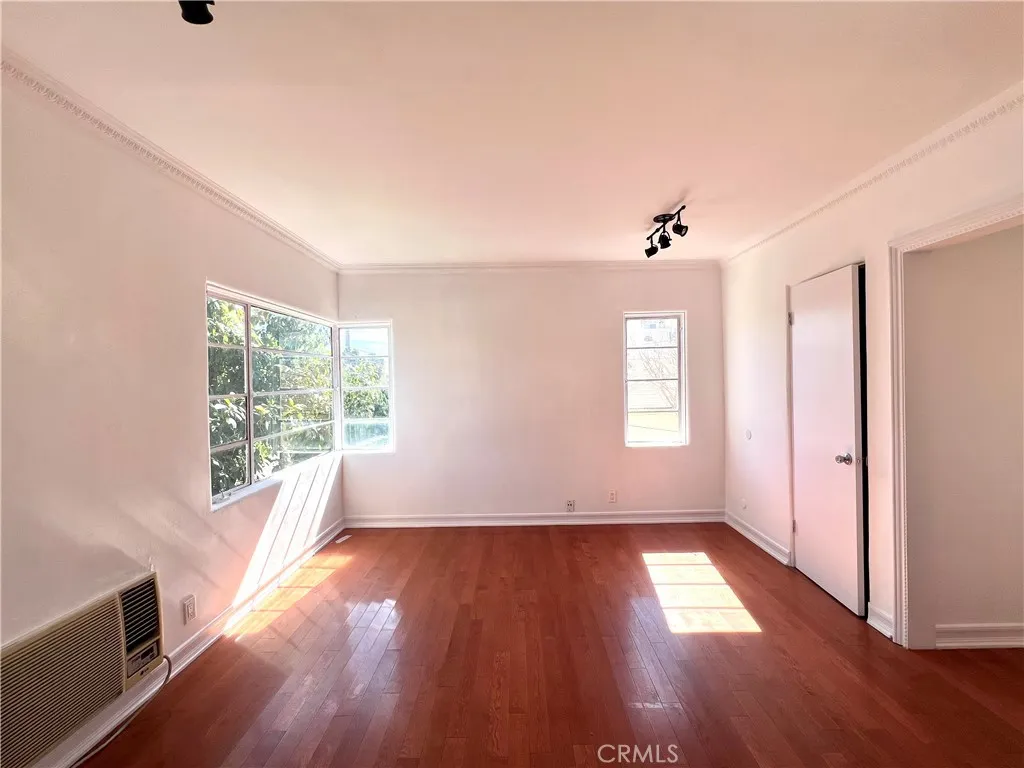 Additional image 19 of 5253 Denny Ave, North Hollywood, CA 91601