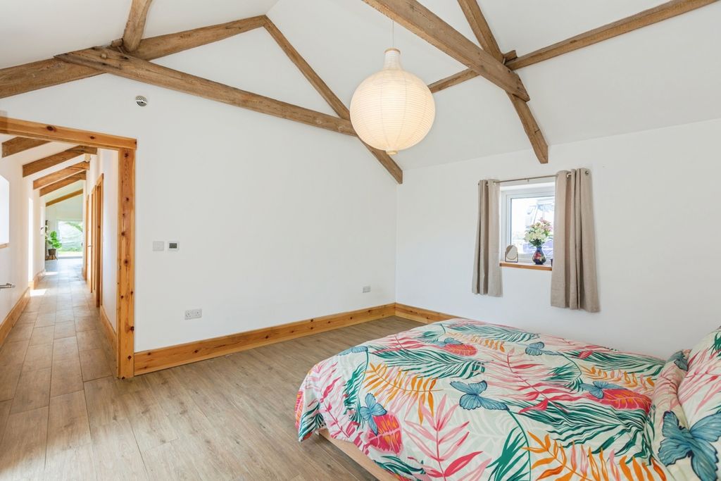 Additional image 14 of 6 bed detached house for saleCilonen, Three Crosses, Swansea SA4