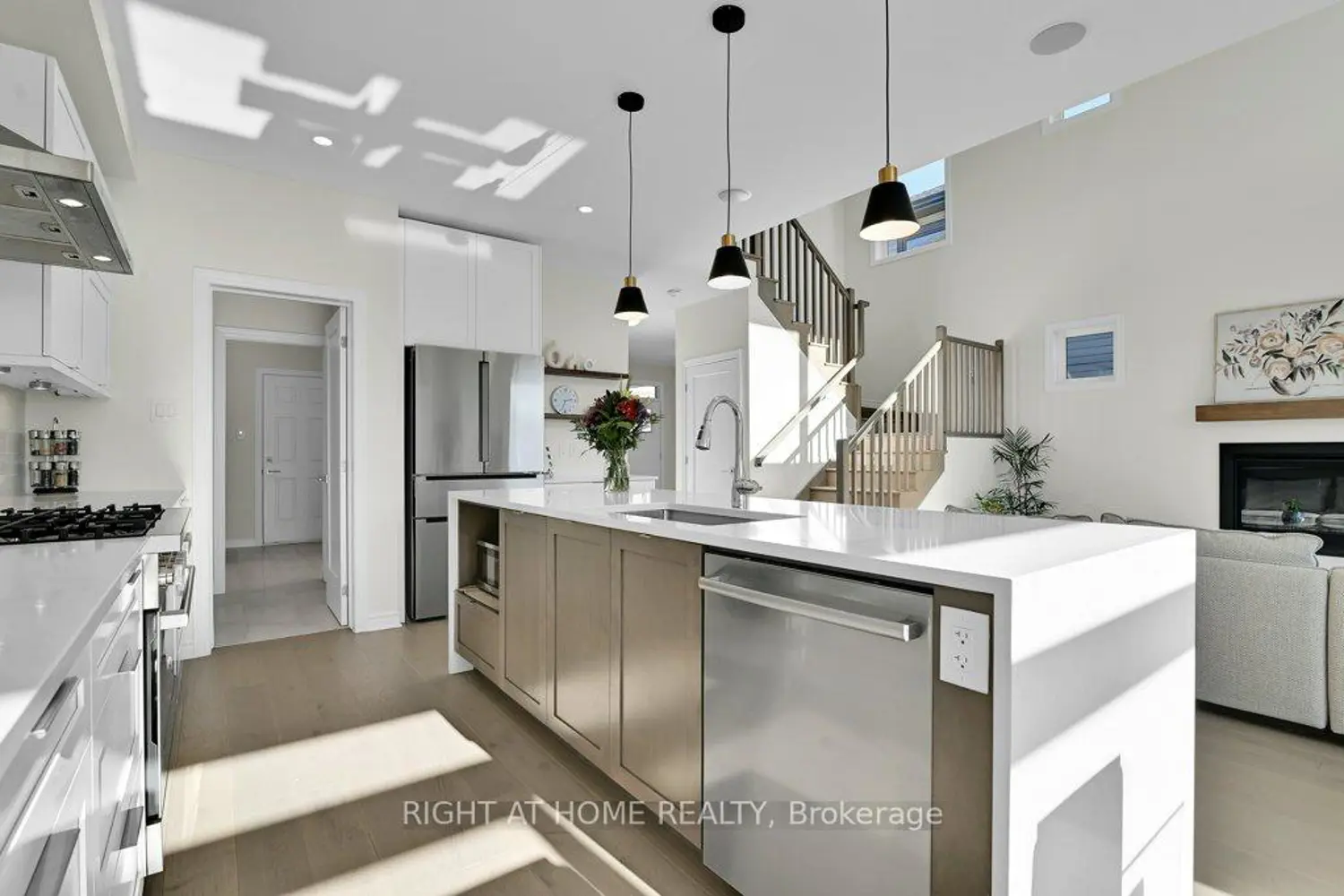 Additional image 7 of 609 Enclave Lane