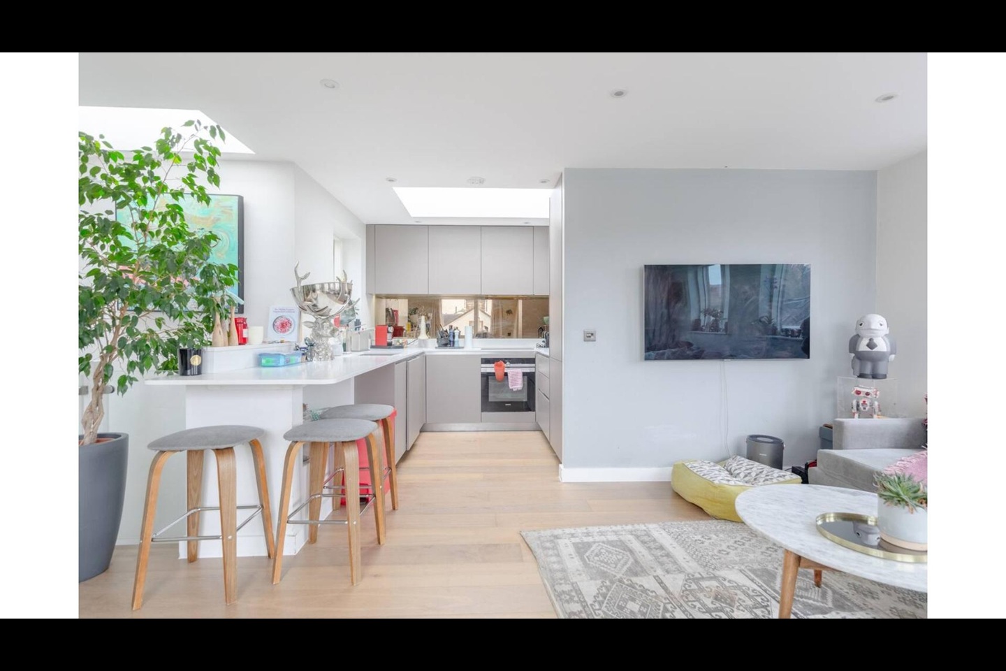 Additional image 24 of 2 Bed Flat, Taybridge Road, SW11, N1 7GU