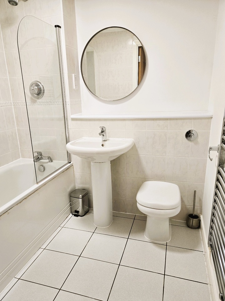 Additional image 5 of 2 Bed Flat, Centenary Plaza, B1, N1 7GU