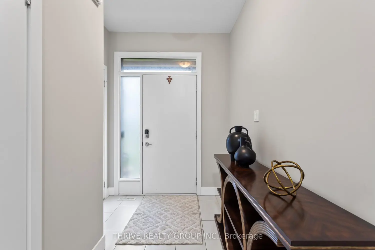 515 Chelton Road photo 3