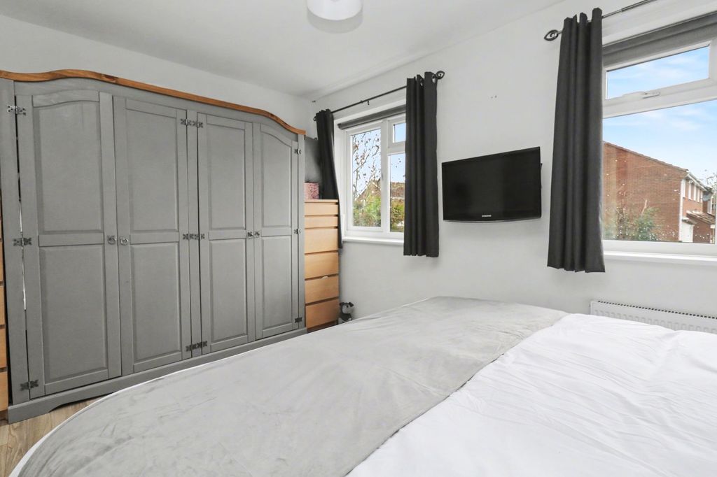 Additional image 9 of 2 bed terraced house for saleAmbleside, Botley SO30