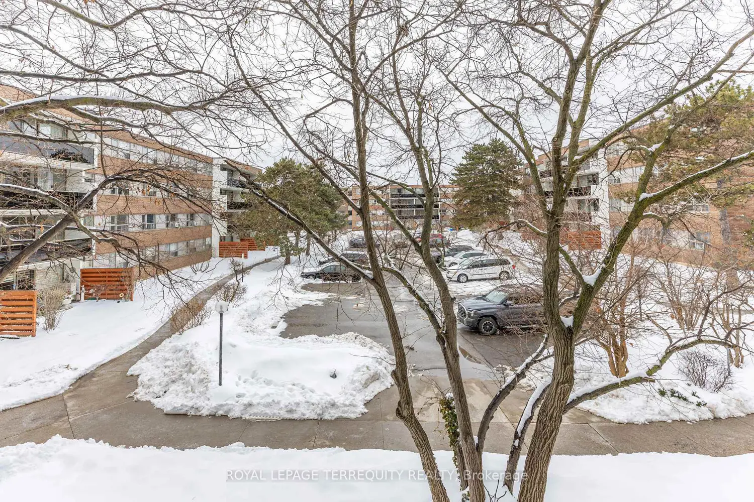 Additional image 19 of 30 Sunrise Avenue 202