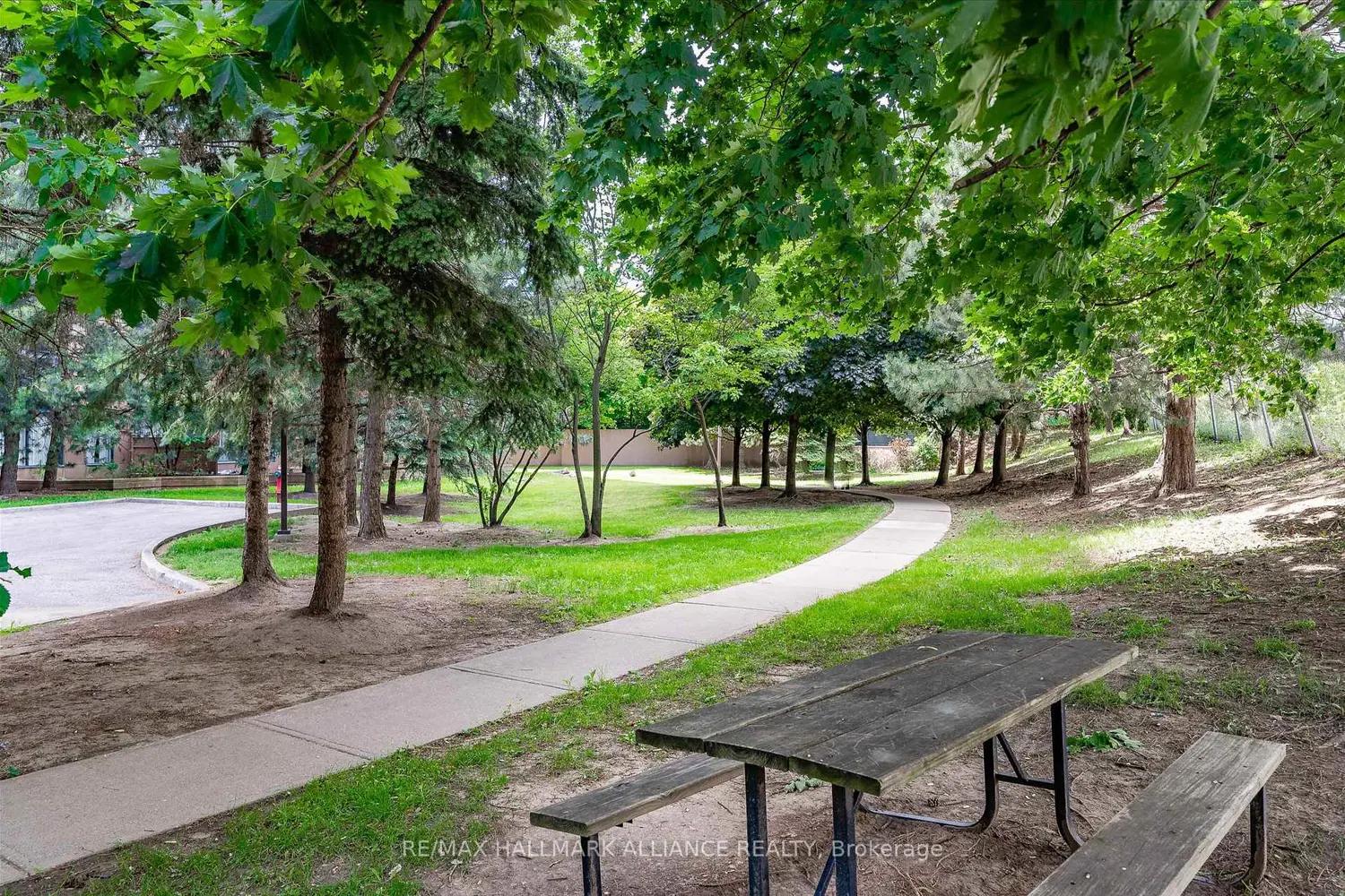 Additional image 18 of 135 Hillcrest Avenue 507