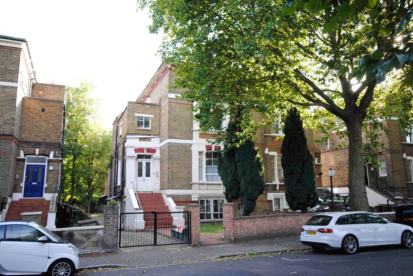 Studio Flat, Hillmarton Road, N7, N1 7GU