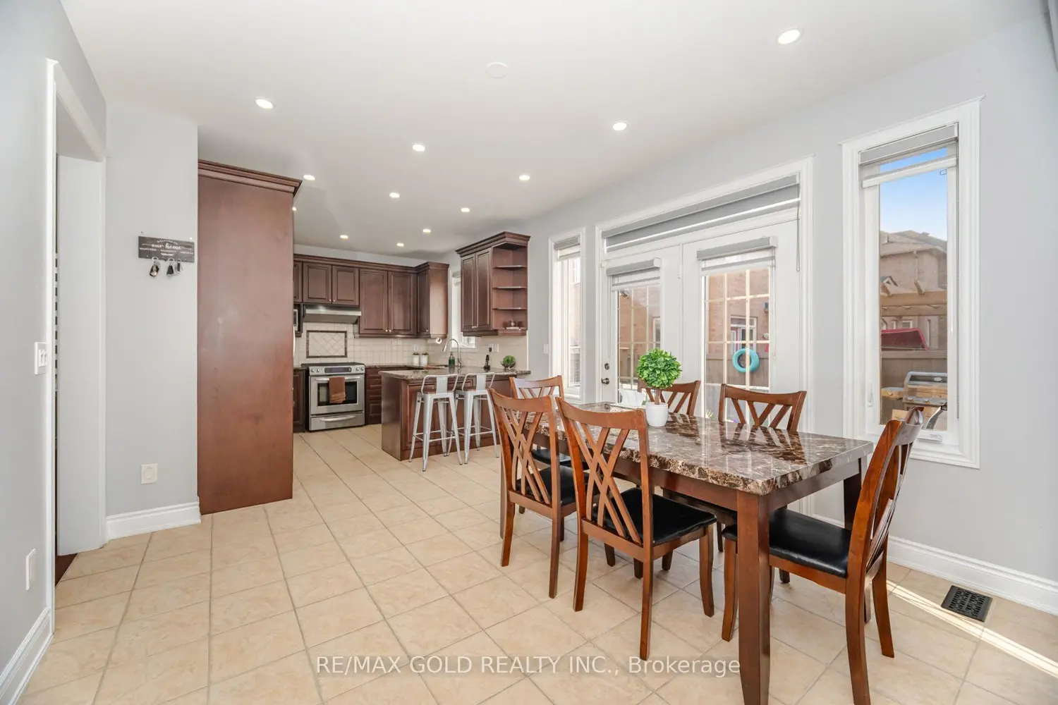 Additional image 9 of 32 Eaglesprings Crescent