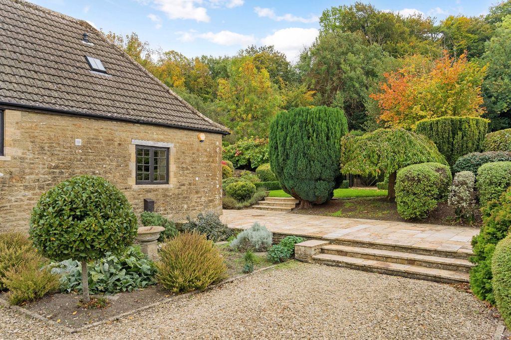 Additional image 21 of 5 bed detached house for saleBasset Down, Wroughton, Wiltshire SN4