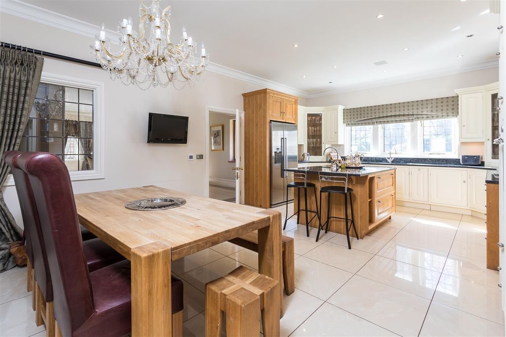 Additional image 11 of 5 bed detached house for saleTheobald Road, Bowdon WA14