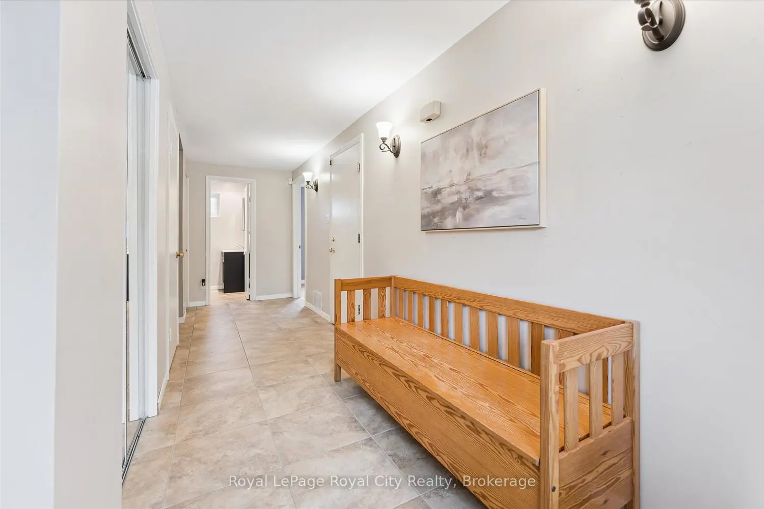 47 Argyle Drive photo 4