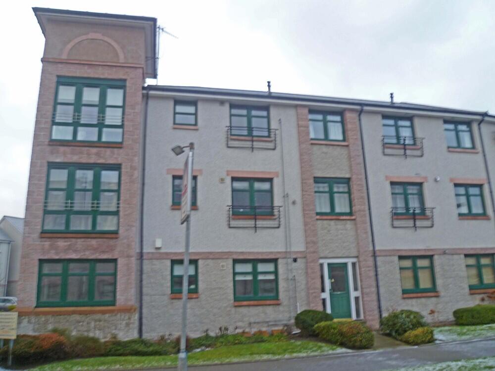 86 Grandholm Crescent, Aberdeen, AB22 8BA