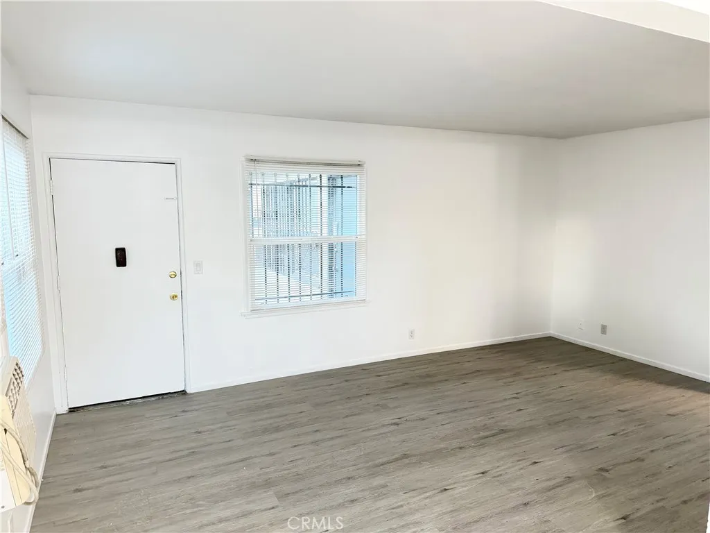 Additional image 32 of 18127 Roscoe Boulevard Unit 1, Northridge, CA 91325