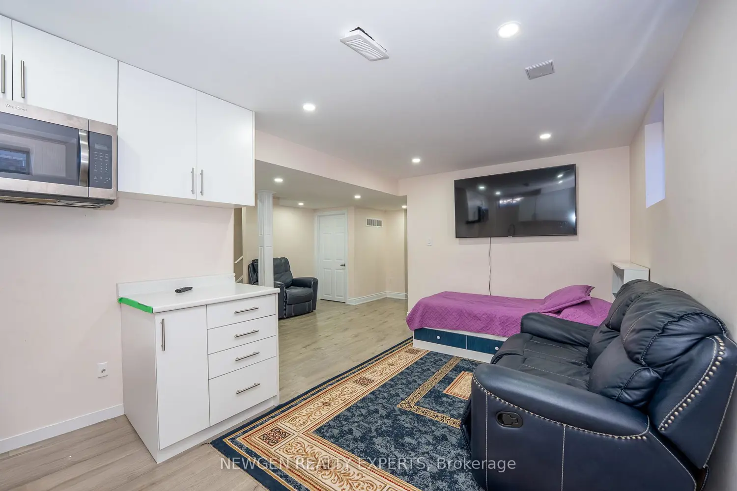 Additional image 17 of 56 Witteveen Drive