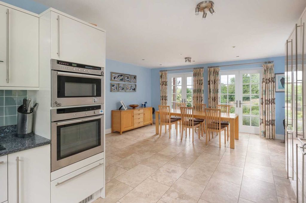 Additional image 10 of 4 bed detached house for saleGarden Cottage, Holeyn Hall Road, Wylam, Northumberland NE41