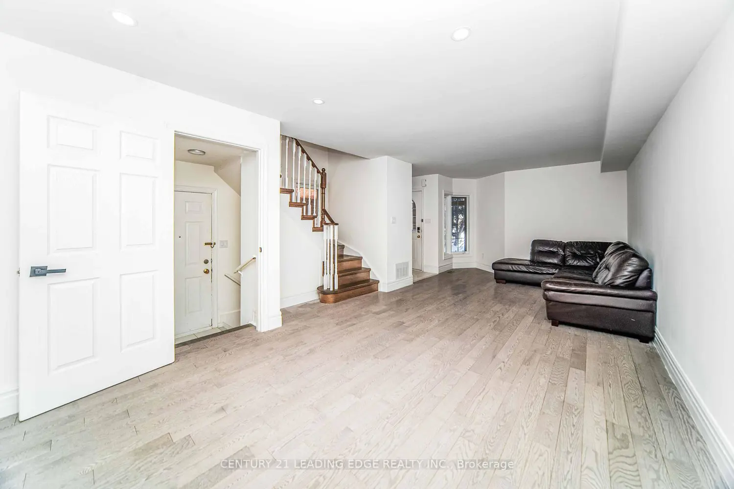 188 Milliken Meadows Drive photo 5