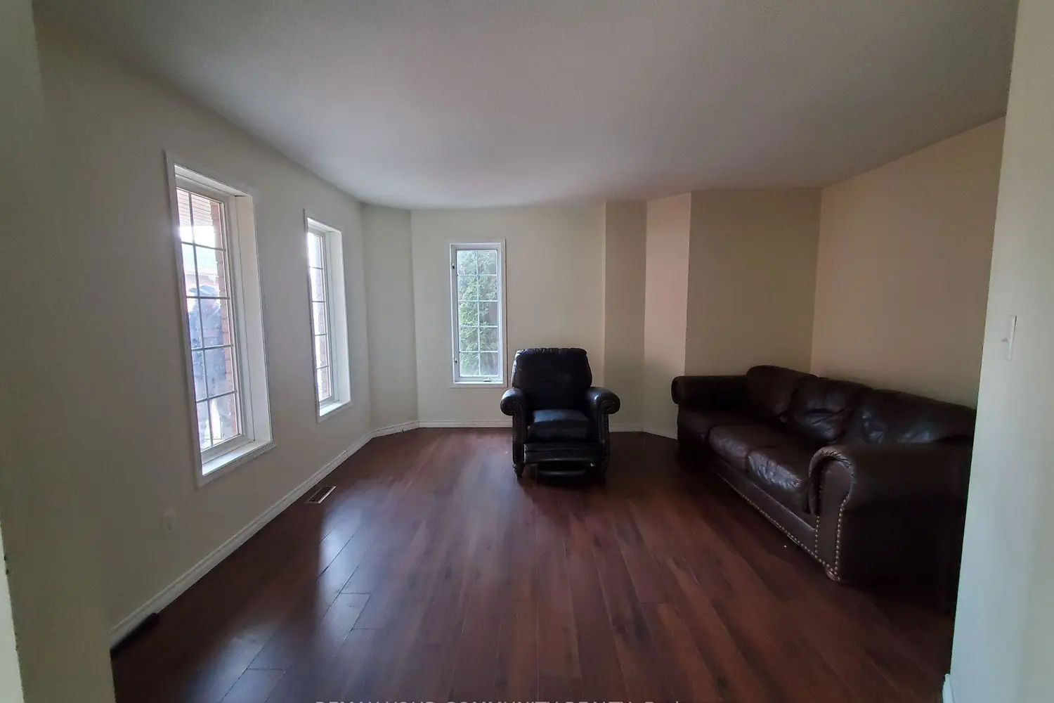 Additional image 5 of 156 Loon Avenue