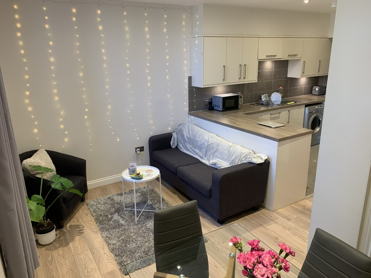 Additional image 9 of 2 Bed Flat, Headingley Lane, LS6, N1 7GU