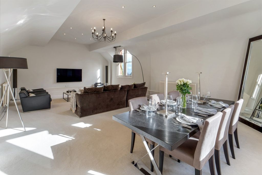 Additional image 5 of 3 bed flat for saleOakwood House, Beechfield Road, Alderley Edge SK9