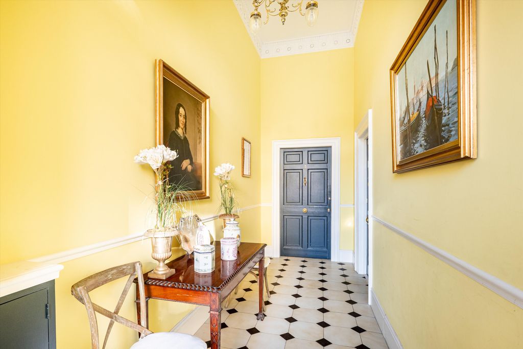 Additional image 4 of 2 bed maisonette for saleGreat Pulteney Street, Bath BA2