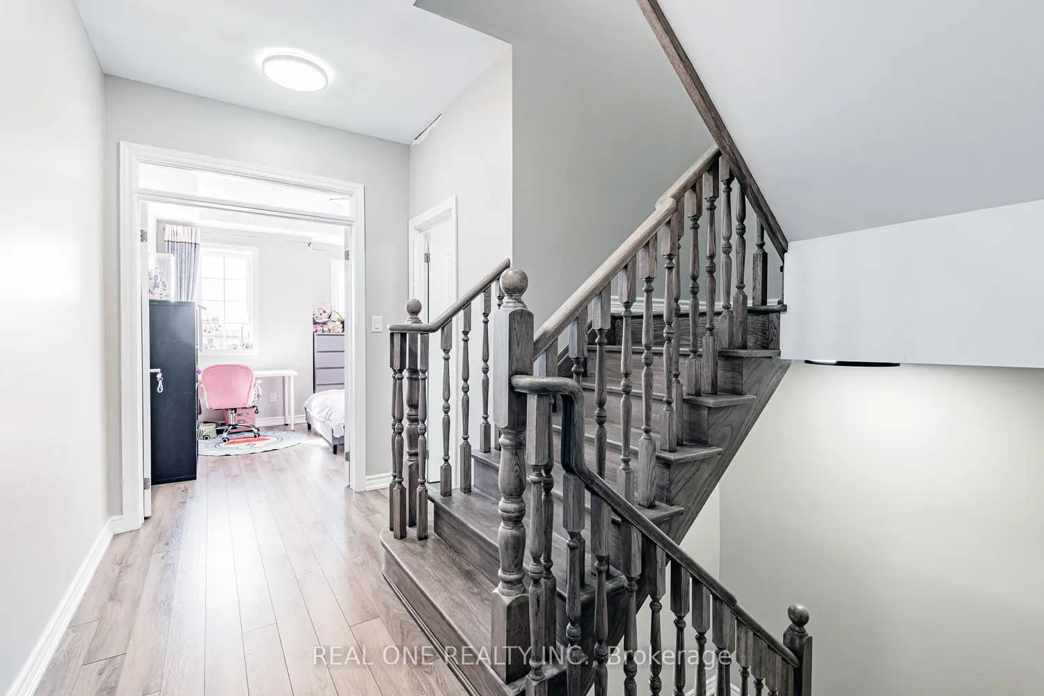 4798 16Th Avenue photo 5
