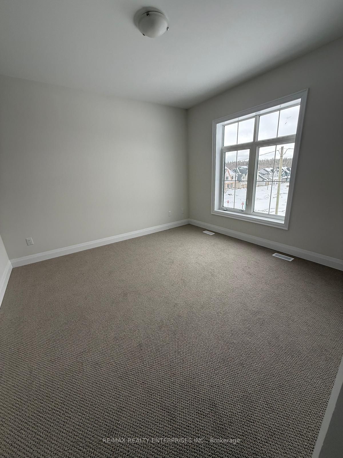 Additional image 4 of 9 Herbert Avenue, Oro-medonte, ON, L0L 2L0