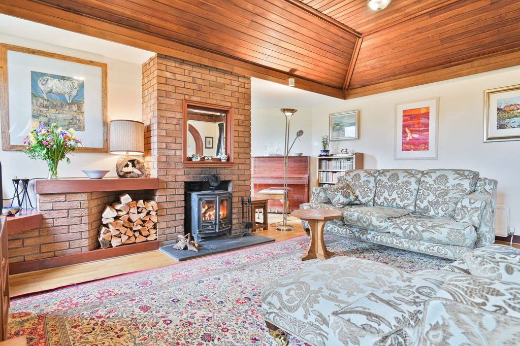 Additional image 6 of 5 bed detached house for saleConival, 4 Dene Park, Biggar ML12