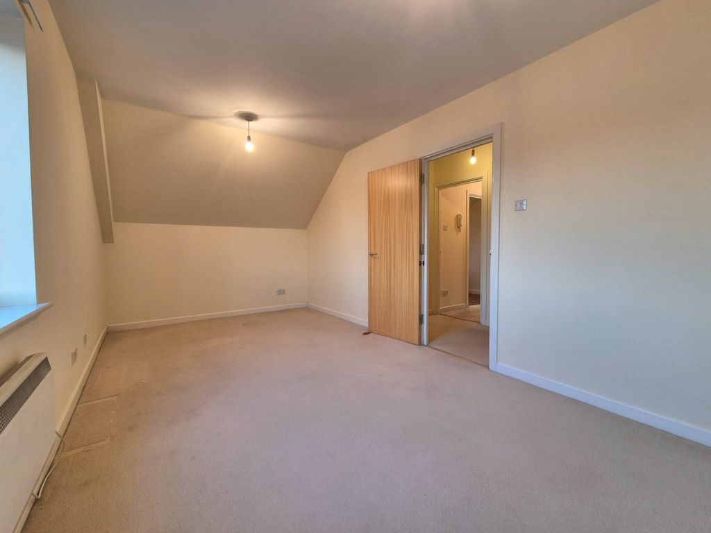 Additional image 22 of 4 bed penthouse for saleNeptune Square, Ipswich IP4