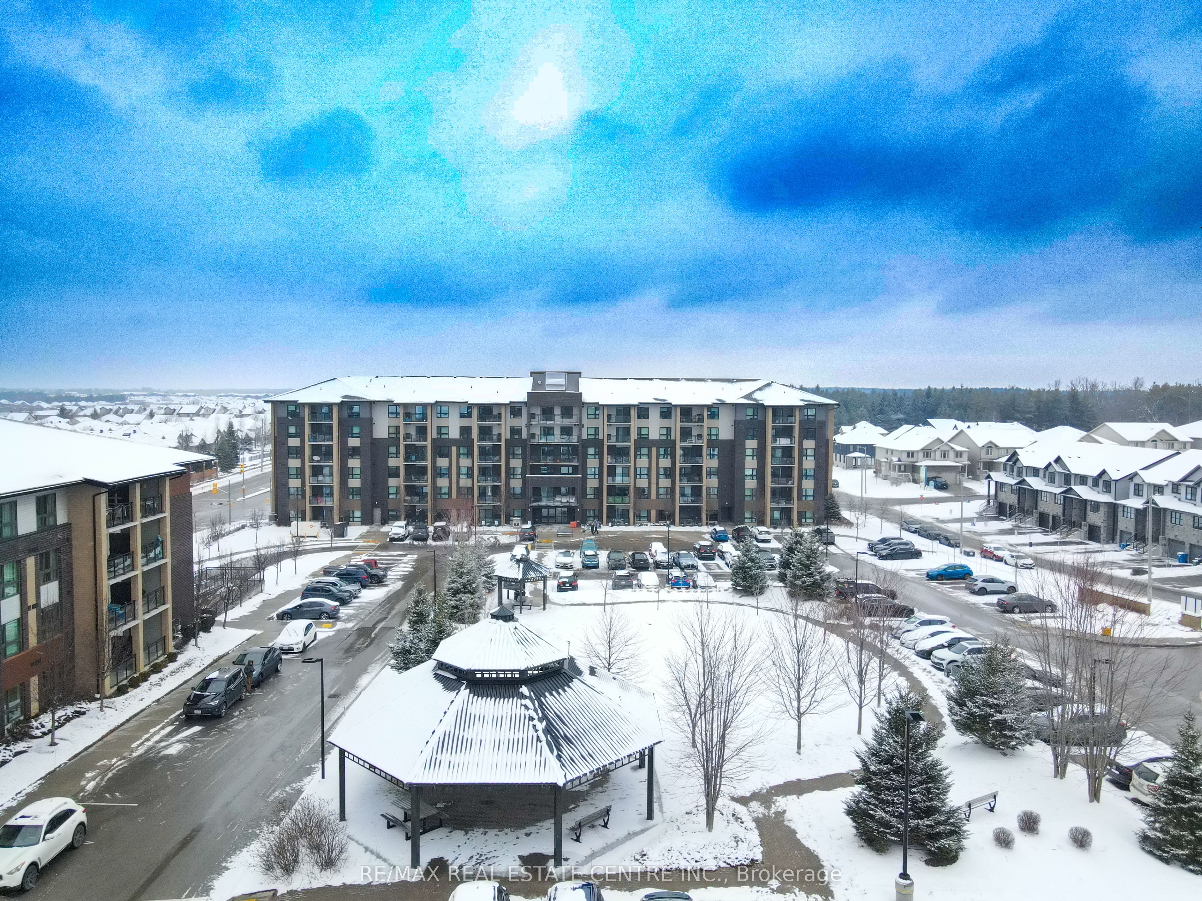 107-7 Kay Crescent, Guelph, ON, N1L 0P9