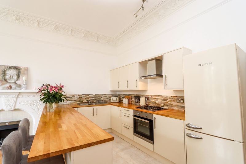 Additional image 5 of 2 bed flat for saleVictoria Road, Clevedon BS21