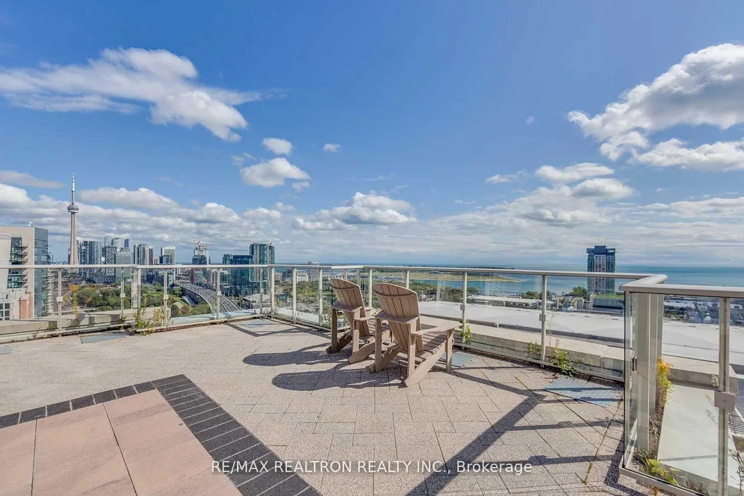 Additional image 18 of 85 East Liberty Street 716