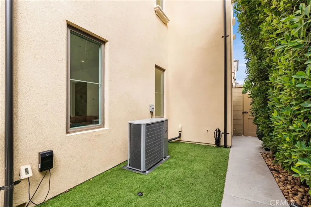 Additional image 23 of 120 Linda Vista, Irvine, CA 92618