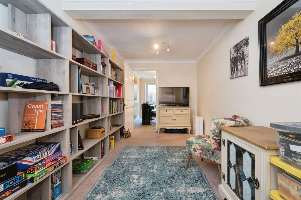 Additional image 11 of 4 bed link detached house for saleBeattie Rise, Hedge End, Southampton SO30