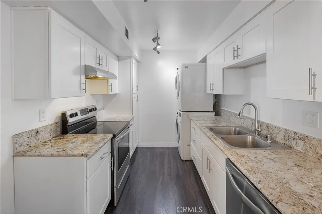 Additional image 5 of 433 S Manhattan Place Unit 209, Los Angeles, CA 90020