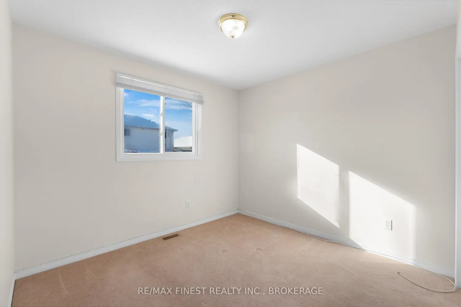 Additional image 12 of 1909 Spindlewood Street