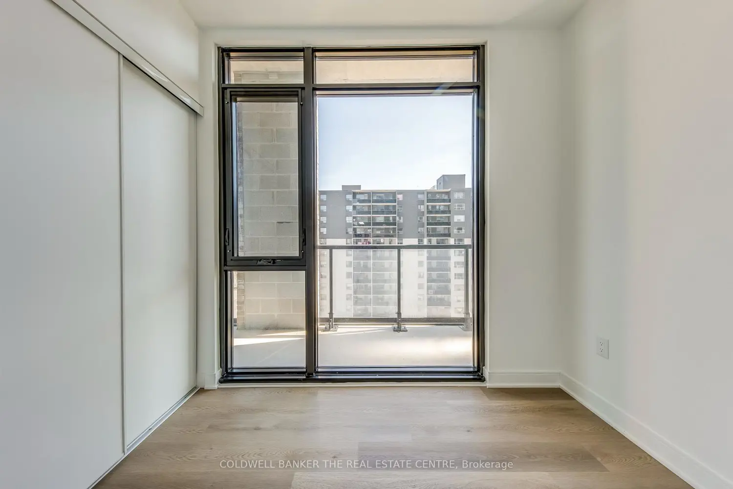 Additional image 15 of 86 Dundas Street 709