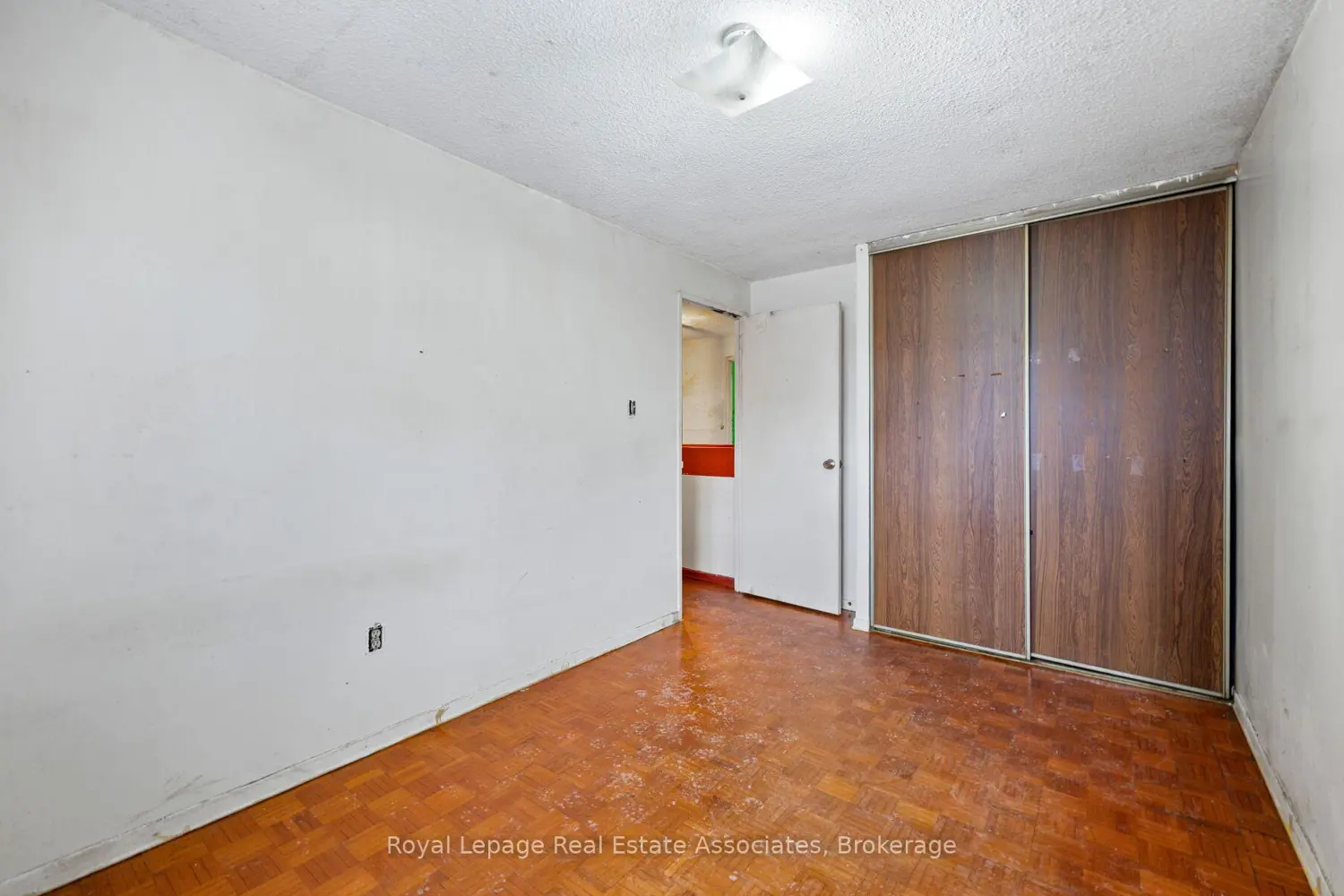 Additional image 16 of 829 Richmond Street 101