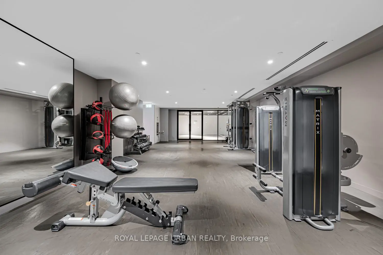 Additional image 16 of 195 Mccaul Street 521