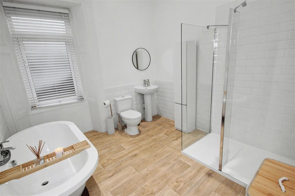 Additional image 10 of 2 bed flat for saleHigh Street, Lanark ML11