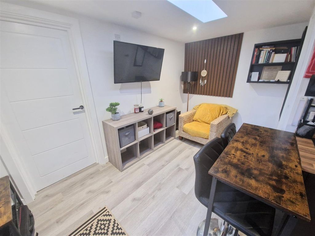 Additional image 29 of 4 bed detached house for saleRest Bay Close, Porthcawl CF36