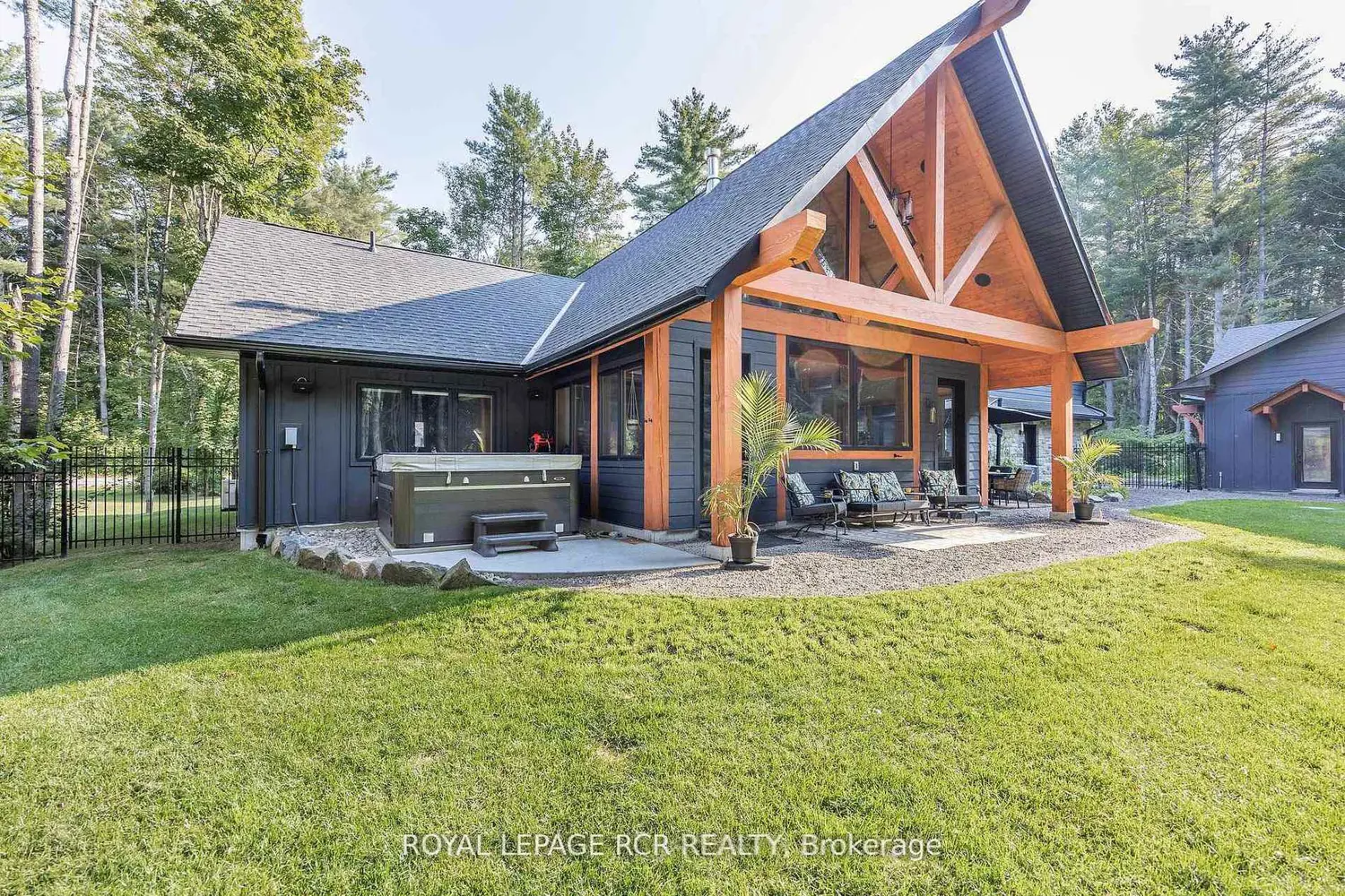 Additional image 6 of 1031 Xavier Street