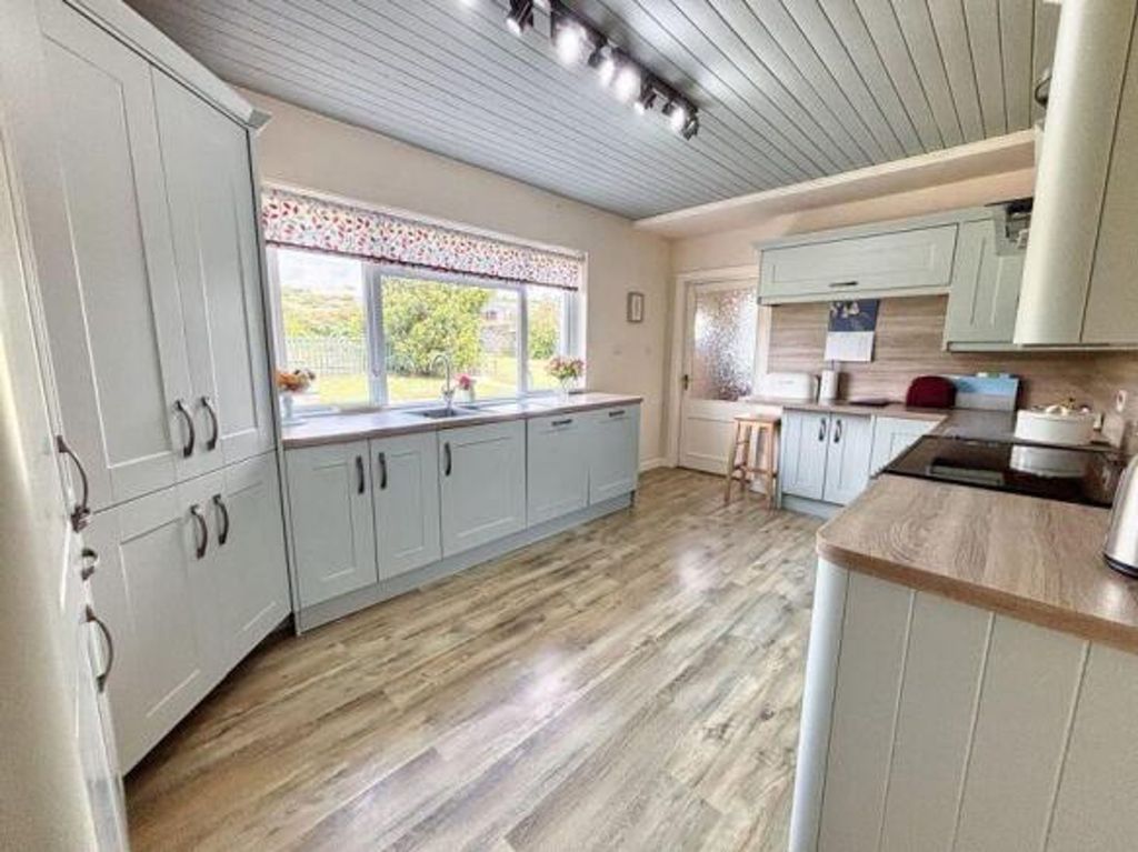 Additional image 5 of 4 bed detached house for saleZig-Zag Lane, Porthcawl CF36