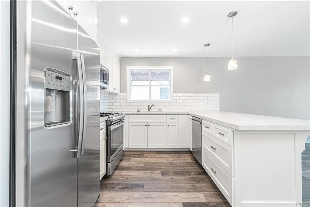 Additional image 3 of 1808 W Balboa Blvd Unit B, Newport Beach, CA 92663